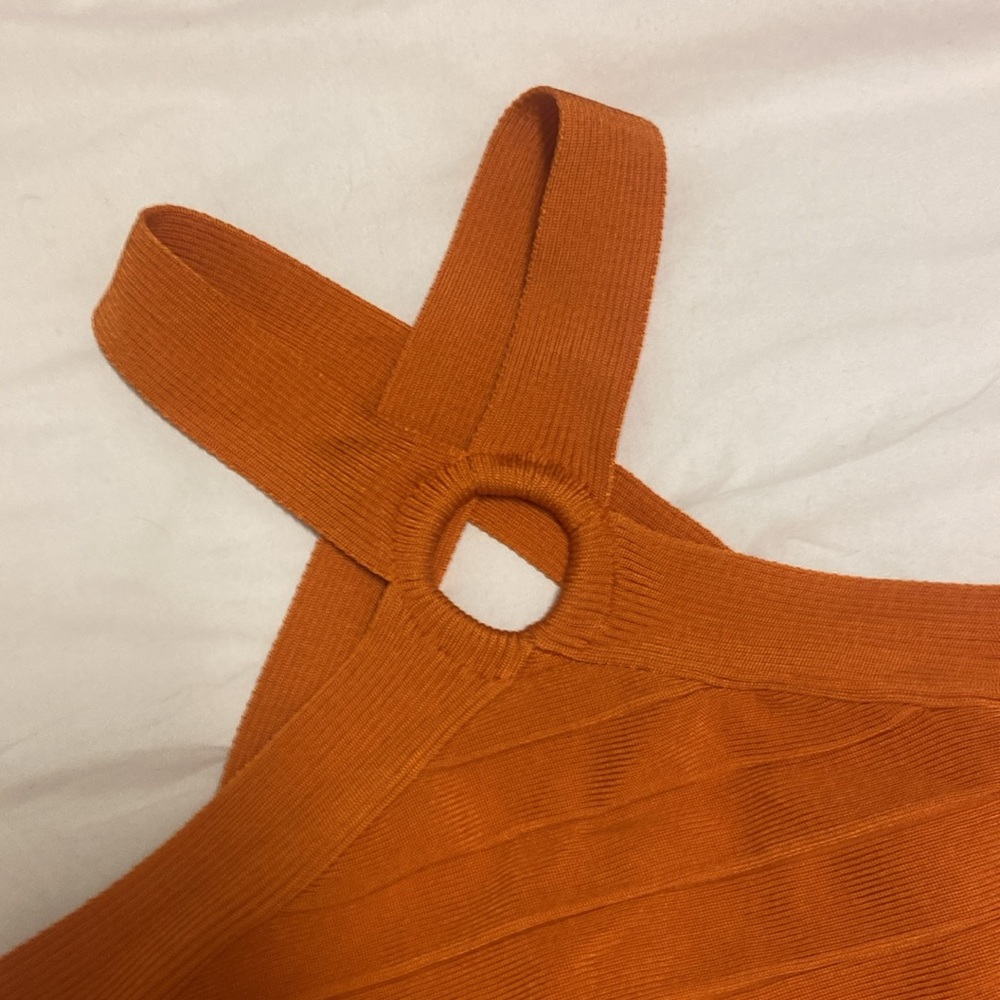 F21 Mod Orange Ribbed Halter Top - Picture 2 of 4